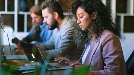 sas-ou-sarl-quel-statut-juridique-choisir.